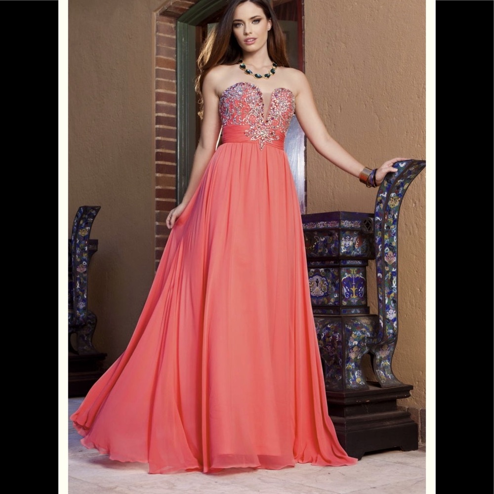 Shail K dress style 3841. Color is Coral. Size 6.